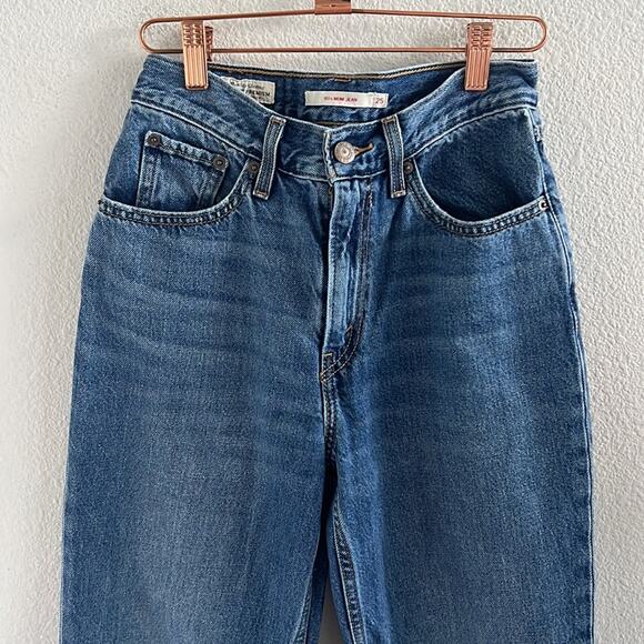 Levi's 80's Mom Jeans Denim Distressed Fray Hem Knee Blowout 25 - Picture 3 of 8